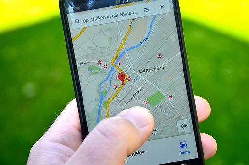 How to Track Someone Location with Phone Using mSpy