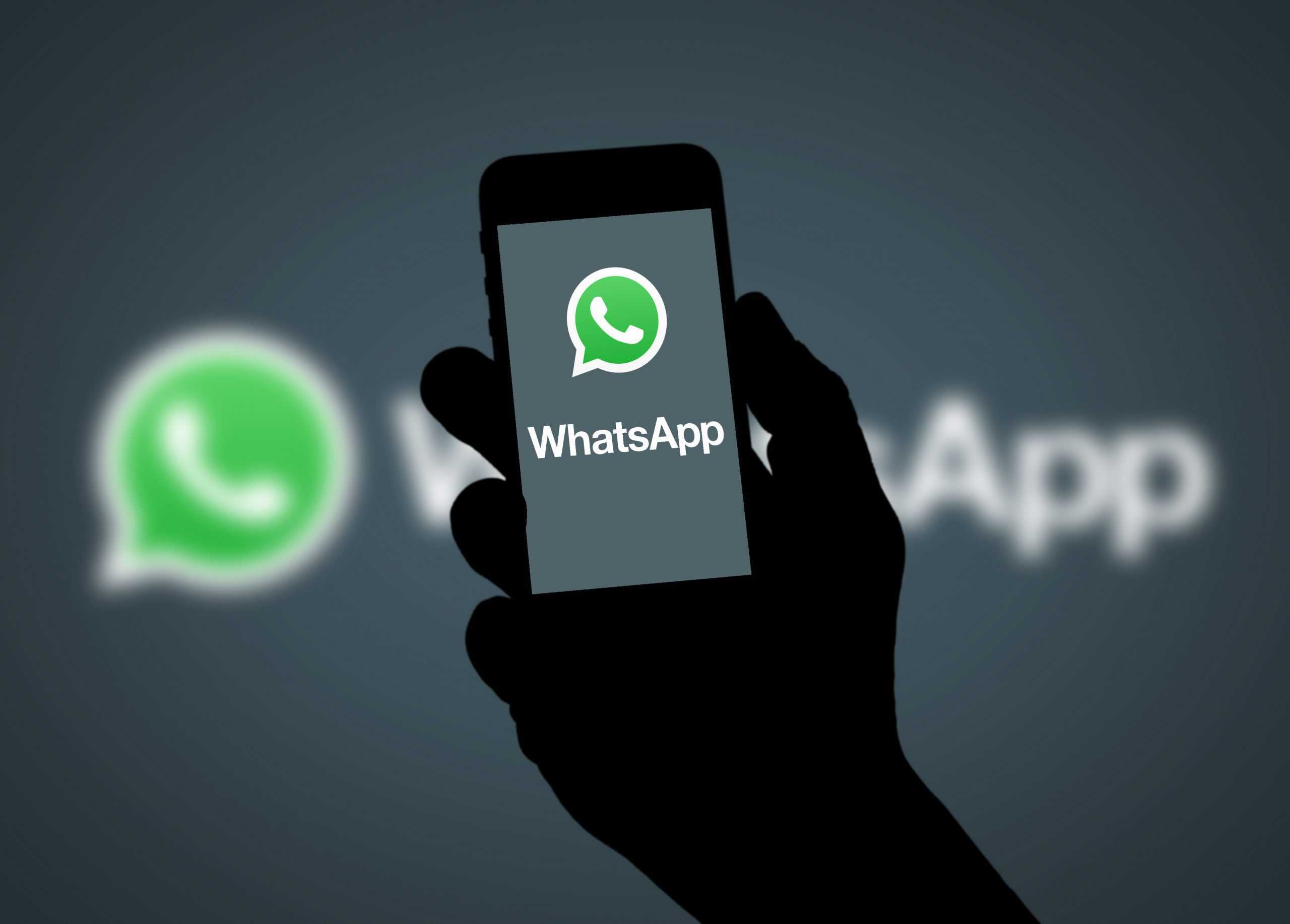 Whatsapp message reactions are rolling out
