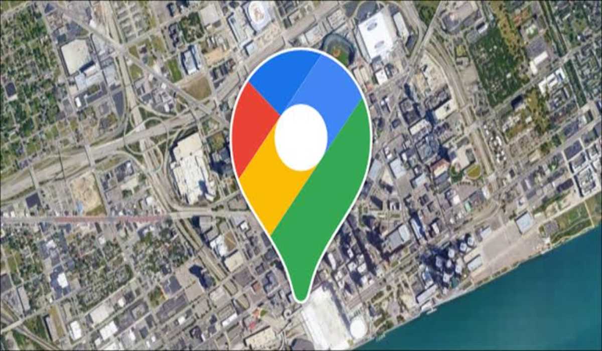 How to add multiple labels on Google maps
