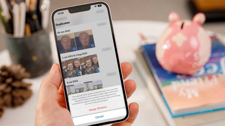 Get Rid of Duplicate Photos on iPhone