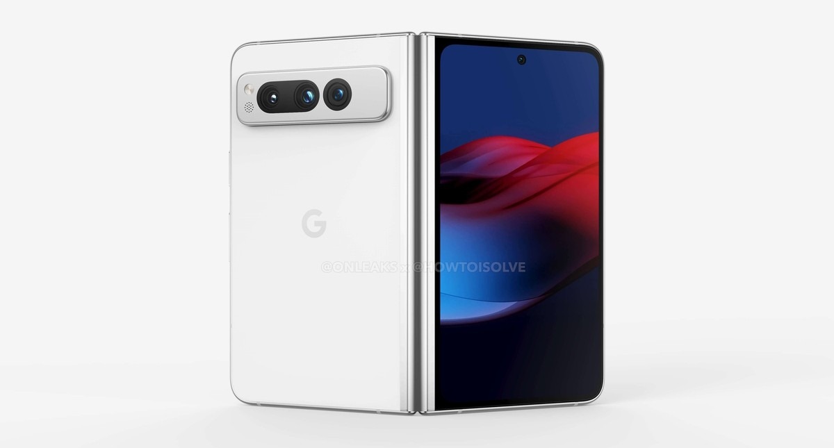 Supposed Google Pixel Fold seen in a blurry image on Reddit 