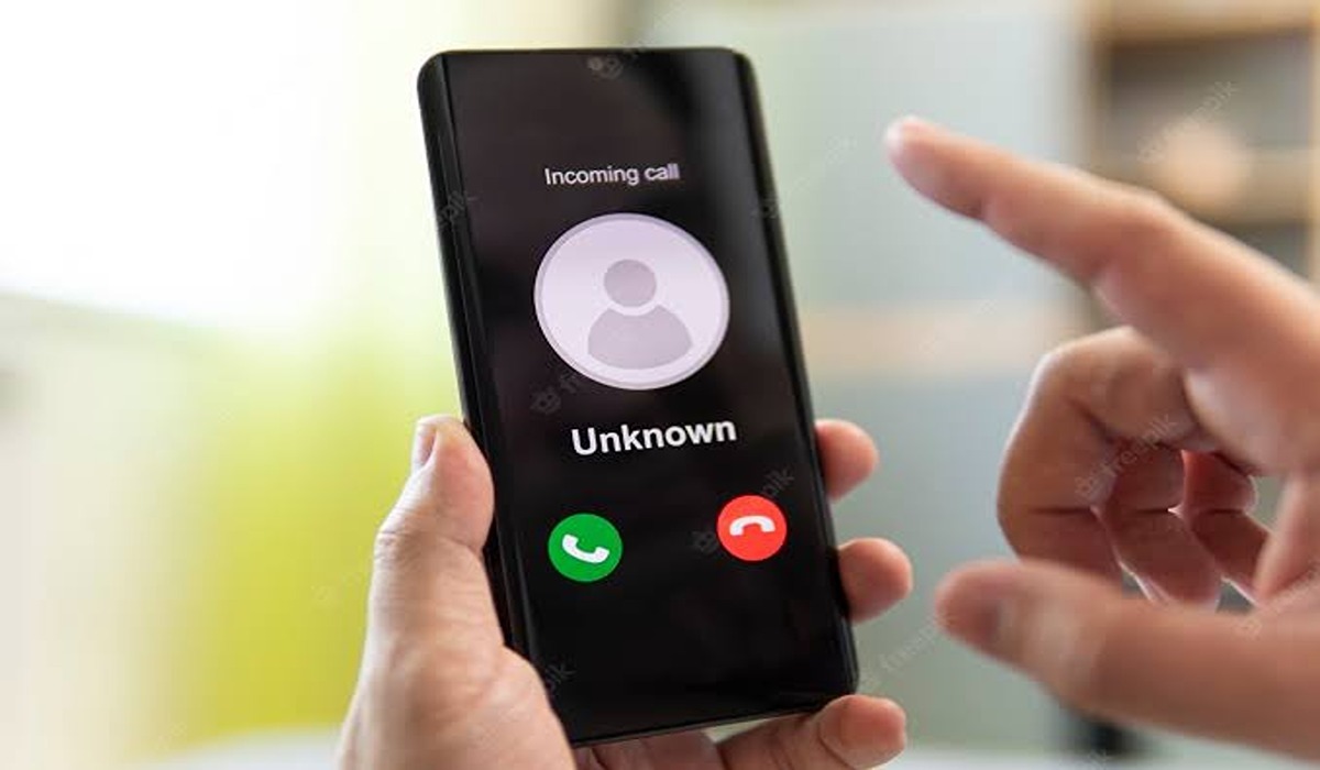 How to Find Out an Unknown Caller’s Number