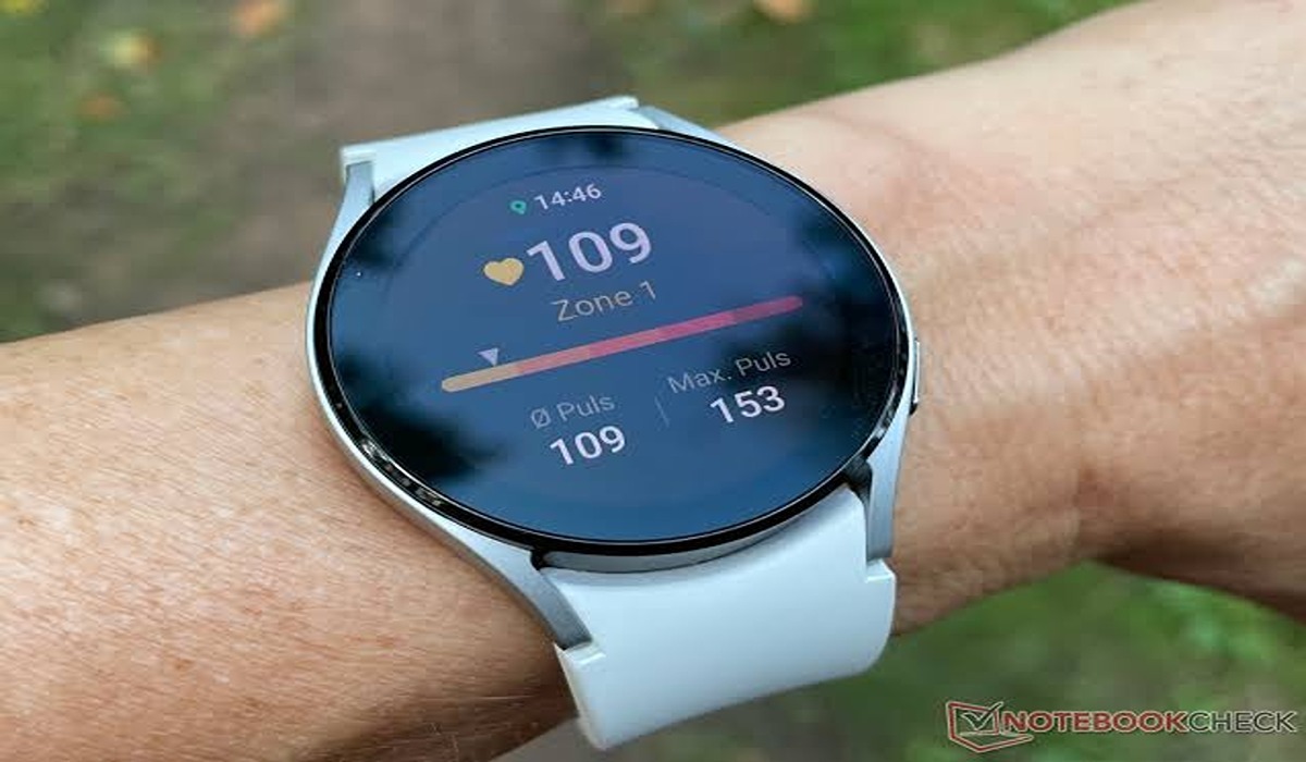 How to Enable ECG and Blood Pressure Features on the Samsung Galaxy Watch 4