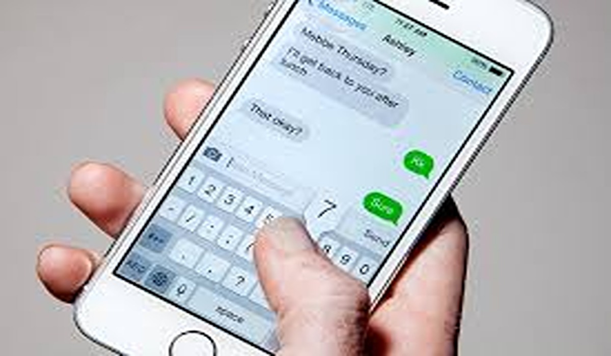 how to add another language to your iPhone keyboard