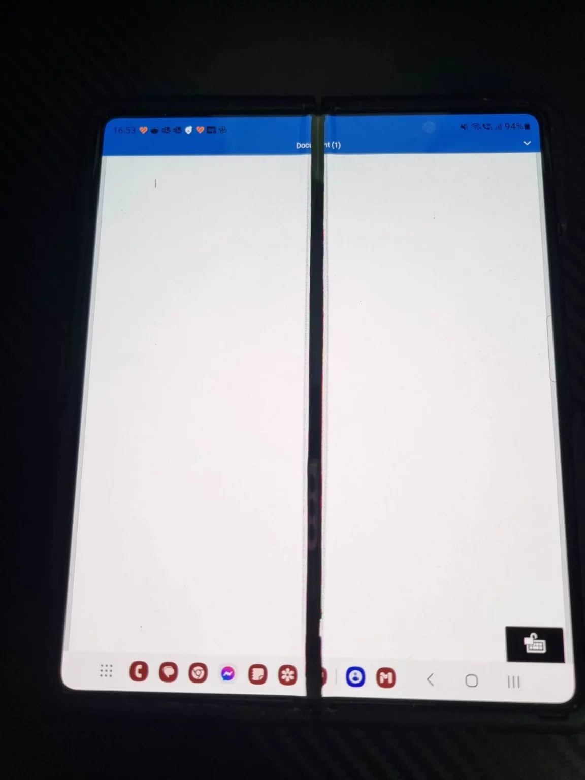 Galaxy Z Fold 3 screen 