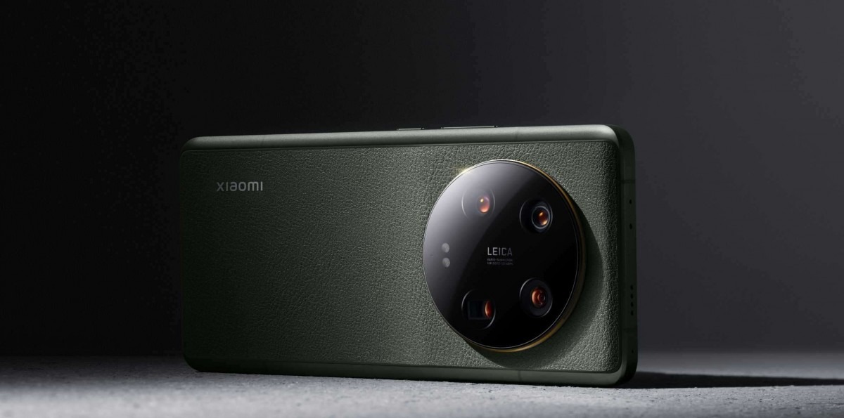 Xiaomi 13 Ultra debuts with Quad 50MP camera sensors with a variable aperture for the primary lens