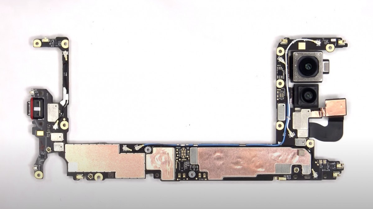 Pixel 7a teardown video