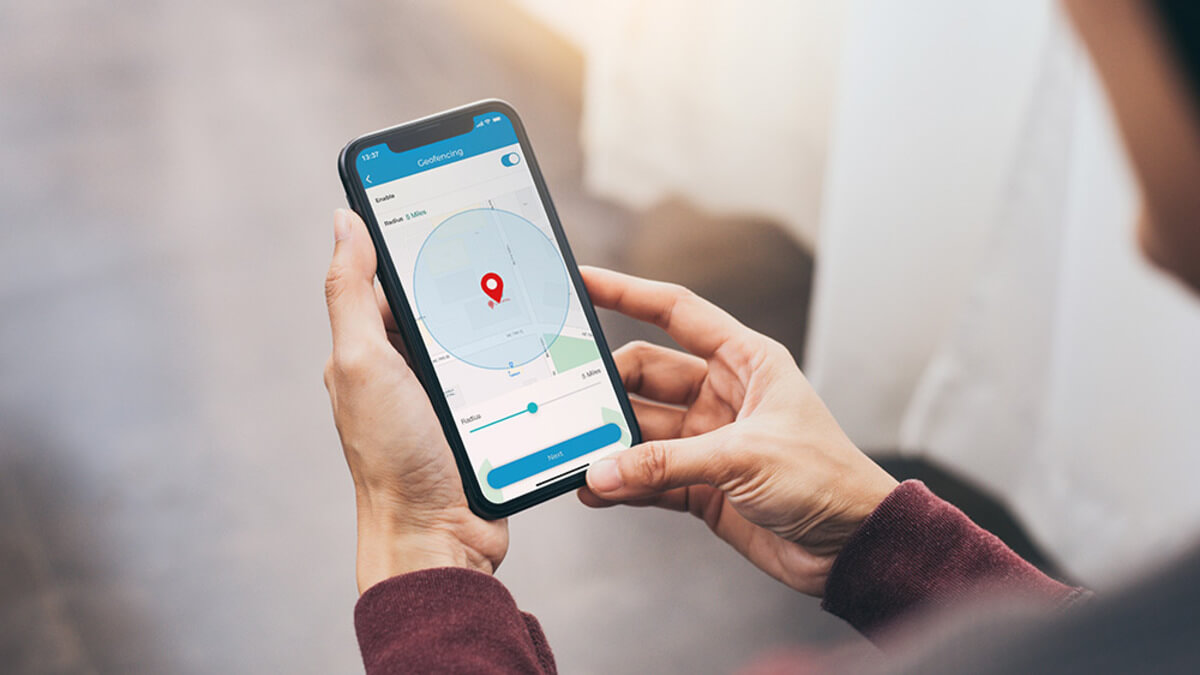 Best Geofencing Apps to Use in 2024
